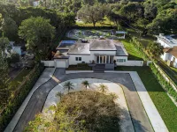 Unique Private Racing Track Villa Hotels in Golden Glades