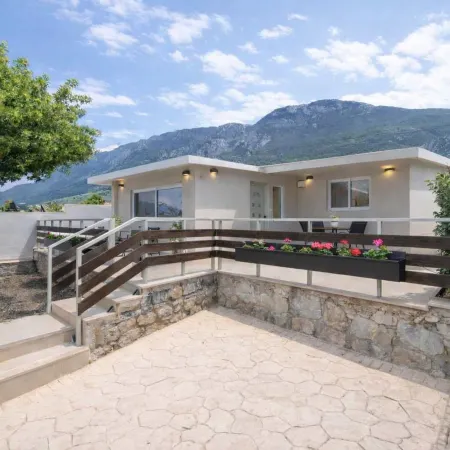Charming Seaside Stay in Verga - Relax in Style
