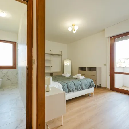 Lily Flat - 15 min from Venice