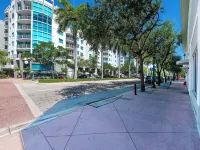 101 Wave Miami Beach Hotels in Miami Beach