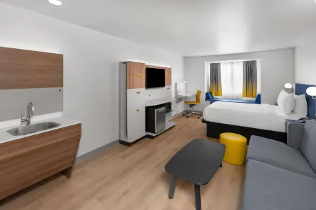 Microtel Inn & Suites by Wyndham Baton Rouge Airport