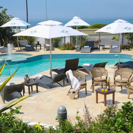 Misty Waves Boutique Hotel