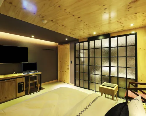 Wolgot Boutique Hotel Mari Hotels near Hogupo Station