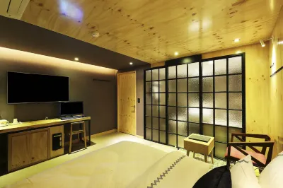 월곶 BOUTIQUE HOTEL 마리 신세계사이먼 시흥프리미엄아울렛 주변 호텔