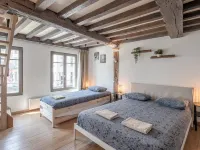Temple Triplex Spacious Apartment Отели рядом с достопримечательностью «Frietkotmuseum Antwerpen»