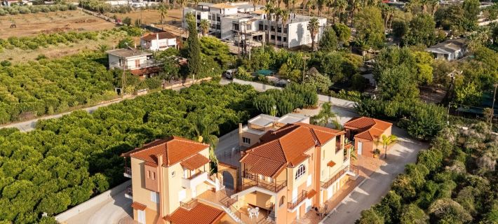 Maria's Filoxenia Suites Hotele w: Asine