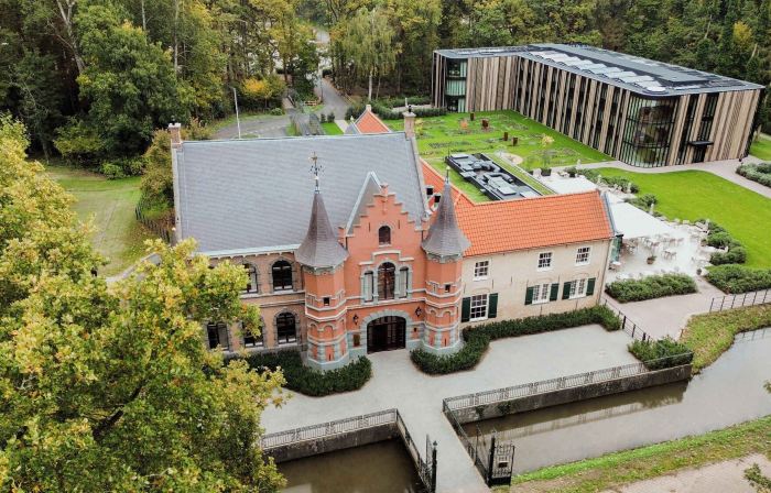 Kasteel Steenenburg