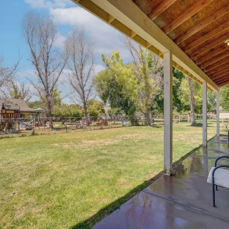 Private Acreage, Pet-friendly Yard! Gilbert Haven