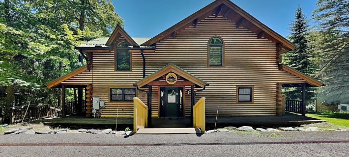 Wisp Water Lodge Hotels in Garrett County