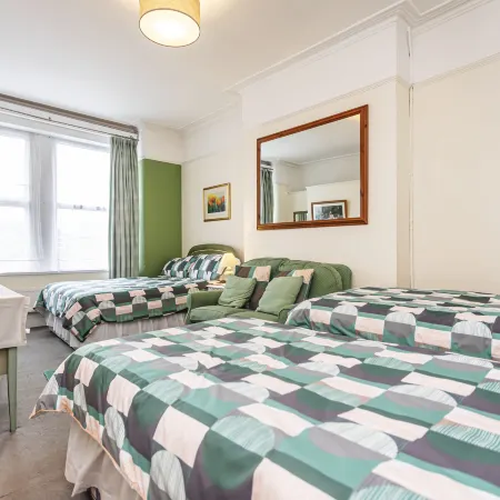 The Ravensbourne Hotel