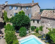 Auberge des Hirondelles - piscine