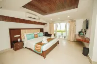 Shelter Beach Resort - Beach