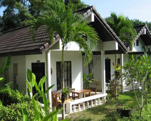 Privacy Resort - Koh Chang Hotel dekat Air Terjun Kiri Phet