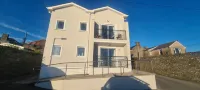 Ballycotton Holiday Apartment No 6 by Trident Holiday Homes -  Ferienwohnungen