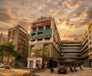 Hotel Rajvanshi Inn - 2-Star