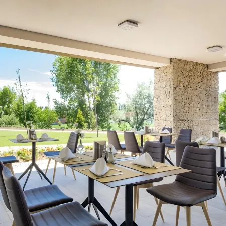 Akadémia Hotel