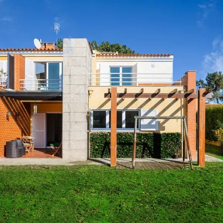 Furadouro Holiday Villa | Pool, Tennis   Garden
