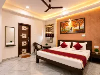Goroomgo Shiv Ganga Guest House Varanasi - Excellent Customer Choice -Best Seller - Bãi đậu xe