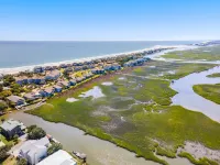 Penthouse Oceanfront Villa at Inlet Point on Litchfield Beach 3 Bedroom Condo by Peace Vacations - 精品