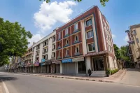 โรงแรม เดลี สตาร์ ใกล้ คอนนอต เพลซ – นิว เดลี - 2 ดาว