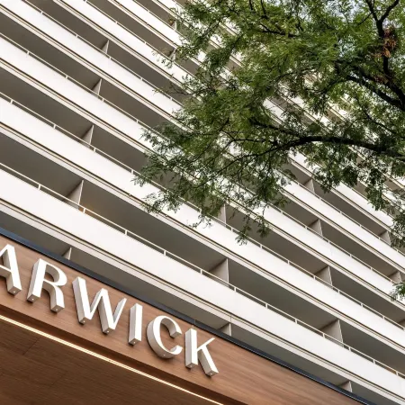 Warwick Denver