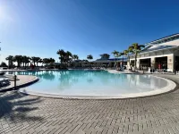 2-Story Slide! Epic Movie Theater! Mickey Mouse Ultimate Clubhouse! Rock Wall! - Private Pools