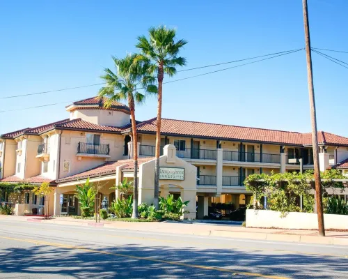 Lamplighter Inn & Suites Udvendigt Photos