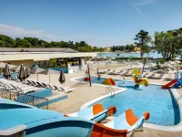 Dalmacija Places Hotel by Valamar - Beach