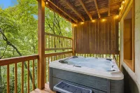Bear Run Getaway 3 Bedroom Cabin - Alppimaja