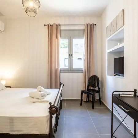 Filiatra Charming Urban Escape Your Cozy Retreat
