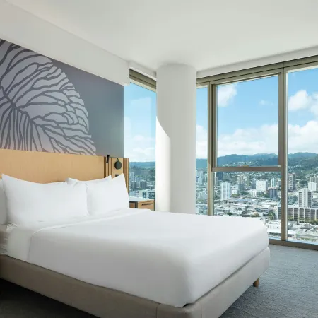 Renaissance Honolulu Hotel & Spa