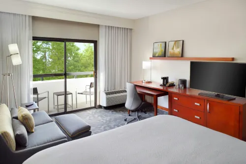Courtyard Atlanta Perimeter Center - 3-Star
