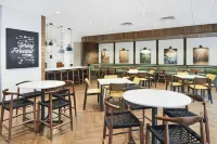 Fairfield Inn & Suites Raleigh Wake Forest - breakfast