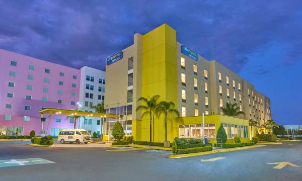 City Express by Marriott Toluca