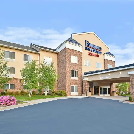 Fairfield Inn & Suites Cherokee