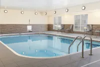 Fairfield Inn & Suites Cincinnati Eastgate - Uima-altaat