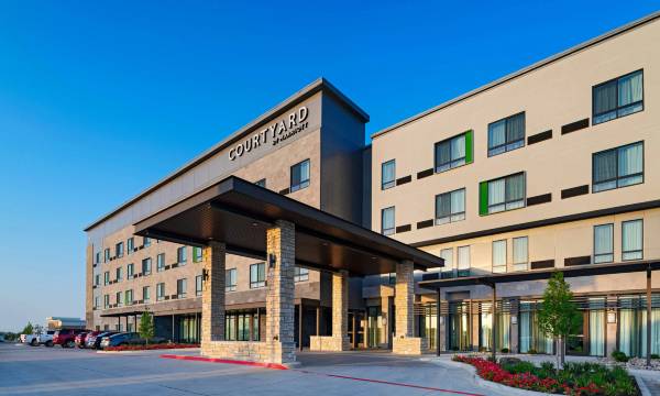 Courtyard Dallas Grand Prairie