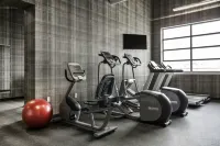 EnVision Hotel Boston-Everett - Gym