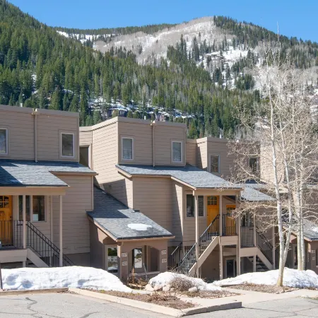 Spruce Way 209, 2BD East Vail Condo