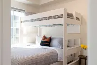 Golden Ridge - 2 Bedroom + Den - 4-Star