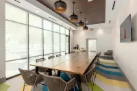 SpringHill Suites Bradenton Downtown/Riverfront - acceptant les animaux