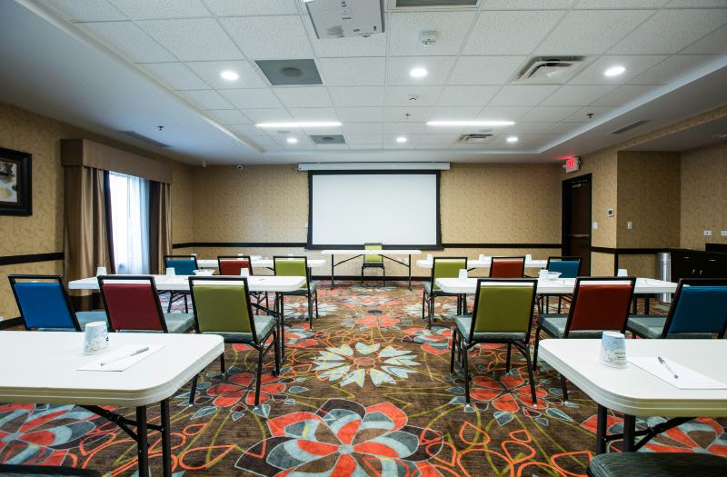 Hampton Inn & Suites Toledo/Westgate photo 4