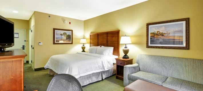 Hampton Inn & Suites Charleston/Mt. Pleasant-Isle of Palms Hotels in Mount Pleasant
