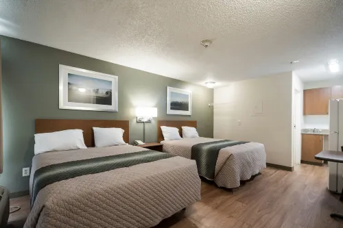 HomeTowne Studios Seattle - Kent/ des Moines - Motels