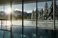 Forestis Dolomites - Pool