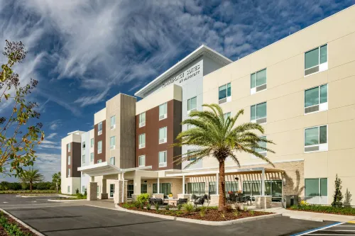 TownePlace Suites Ocala - Parkplatz