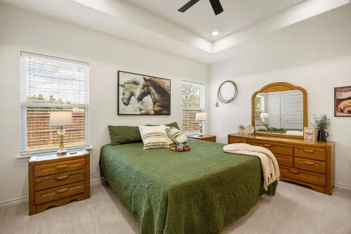 Twin Lake Homes - Sleeps 16 Fire Pit Swing - Balcony