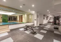 AR Suites Jewels Royale - Koregaon Park NX - salle de sport