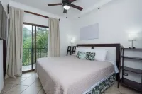 The Oaks Tamarindo Pool Front Condominiums Fast Wifi - palestra
