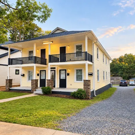 Luxe CLT City Stays -1